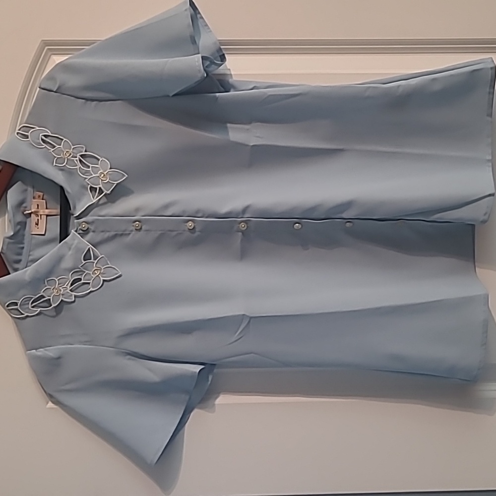 Miss Patina NWT Blue Floral Collar Blouse